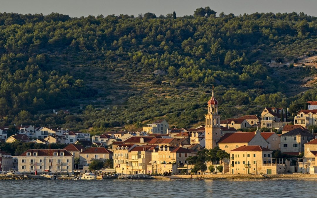 Sutivan vodeći među lokalnim samoupravama na listama ulaganja u razvojne kapacitete mjesta